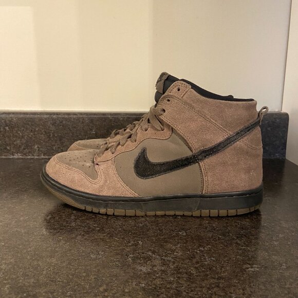 Nike Dunk High 'Dark Mushroom' - Size 6Y - Picture 4 of 9